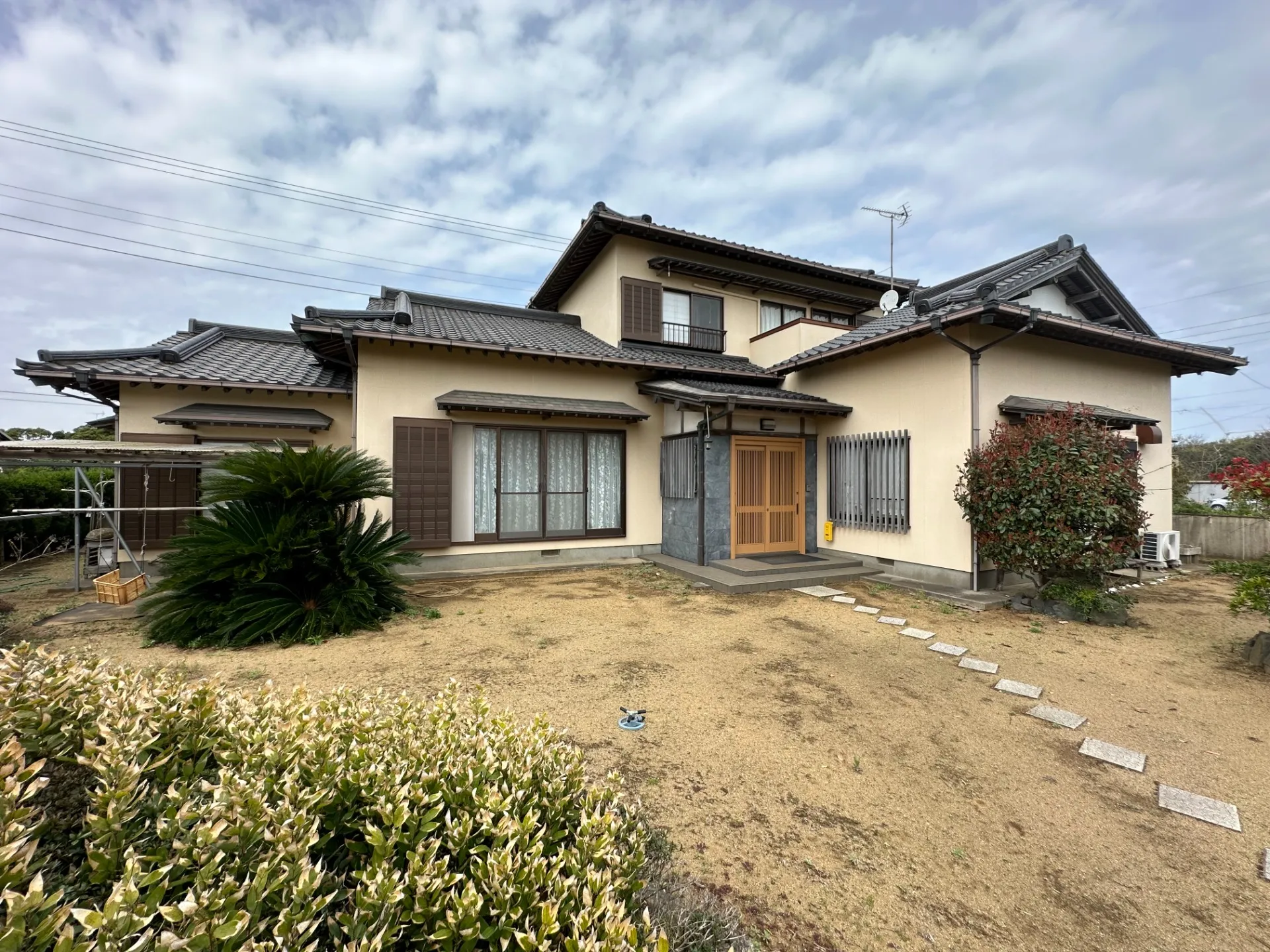 中古住宅：54坪　平成4年築